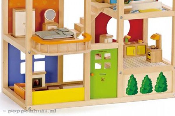Vrolijk gekleurd poppenhuis voor kids vanaf 3 jaar.