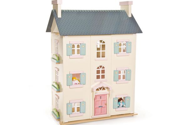 Het stijlvolle Cherry Tree Hall poppenhuis.