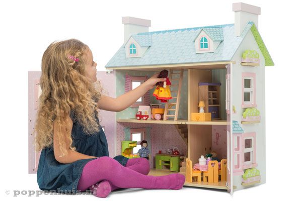 Exclusief poppen en meubels.